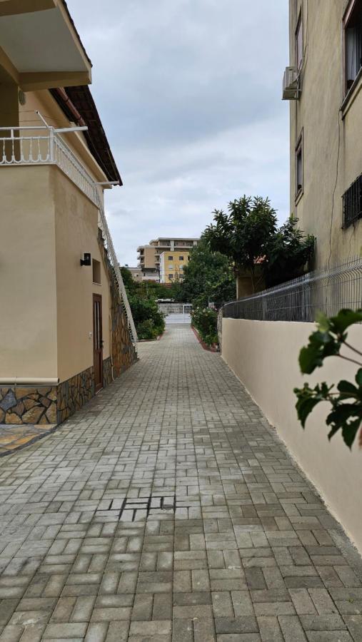 Aliaj Guest House Berati Exterior foto