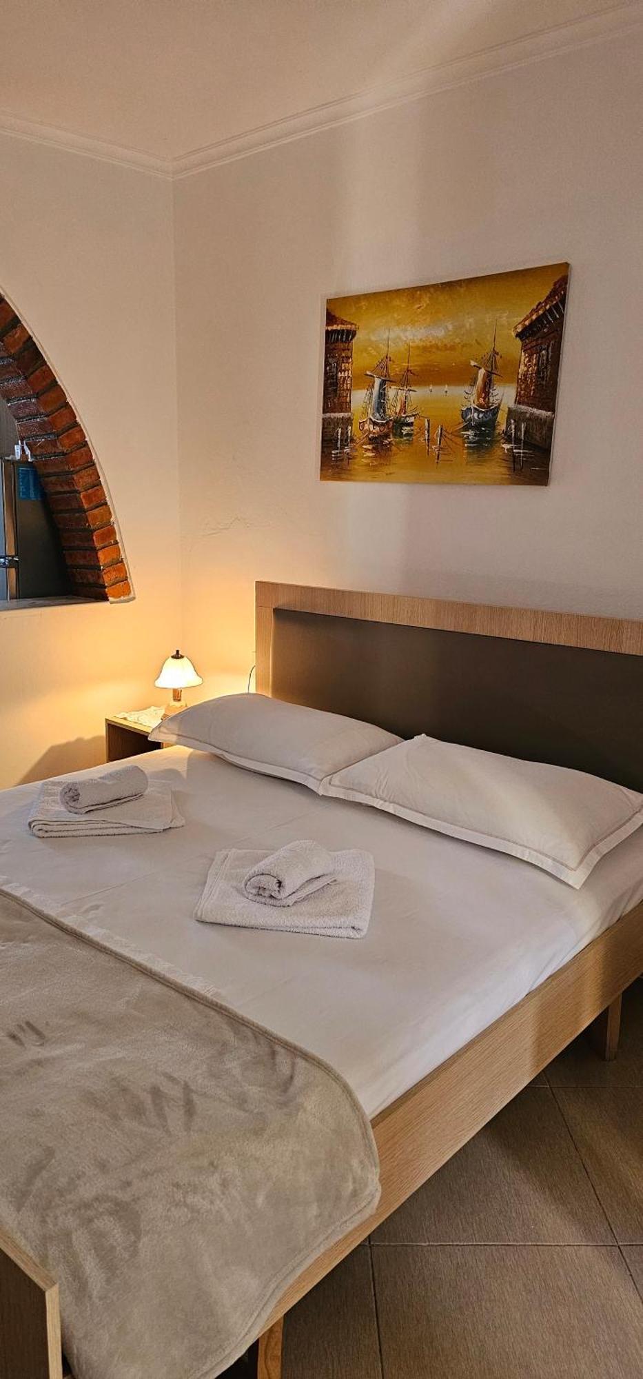 Aliaj Guest House Berati Exterior foto